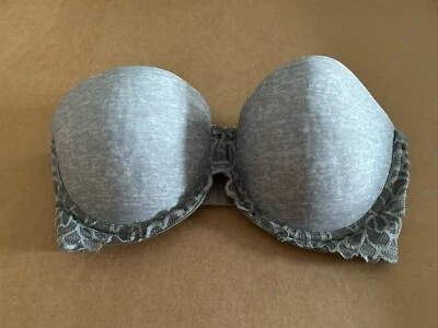 Sujetador sin tirantes So Intimates (Kohl’s) talla 34D con aros acolchado cierre trasero Foto 1 de 4