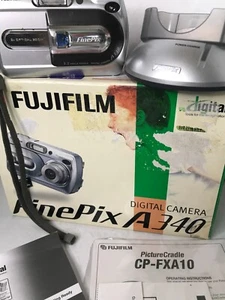 Fujifilm FinePix A330 3.2MP Digital Camera Kit - Picture 1 of 7