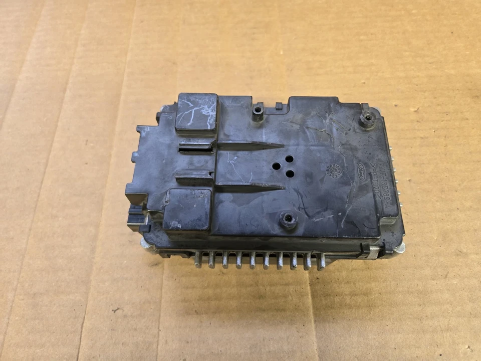 03-04 LINCOLN TOWN CAR LCM MÓDULO DE CONTROL DE ILUMINACIÓN 3W1T-13C788-AD Foto 1 de 4