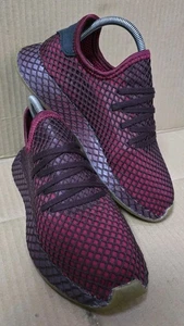 ADIDAS DEERUPT TRAINERS SIZE UK 5 MAROON AND BLACK SUPERB CONDITION - Picture 1 of 10