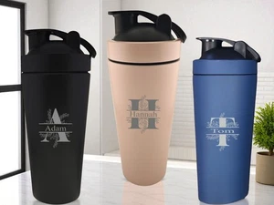 Personalised Engraved Initial Protein Shaker Bottle 739ml 25oz 3 Colours - Picture 1 of 7