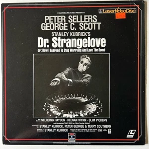 DR. STRANGELOVE - PETER SELLERS, GEORGE C. SCOTT - Extended Play LASERDISC - Picture 1 of 3