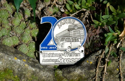 VINTAGE AUTOMOBILE CAR CLUB BADGE # VW VOLKSWAGEN T1 T2 RALLY  2013 - Image 1 of 2