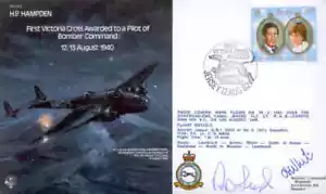 Cubierta de comando de bombardero B24c de la RAF firmada ROD LEOROYD VC - Imagen 1 de 1
