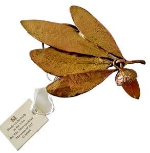 Metropolitan Museum of Arts Scarf Clip Acorn Dangle Leaves Gold Tags MMA - Picture 1 of 11