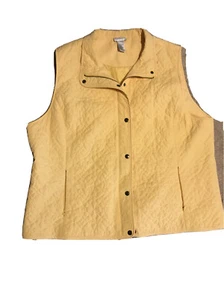 Zenergy By Chico’s Women's YELLOW QUILTED PUFF Jacket Size 3 - Picture 1 of 12