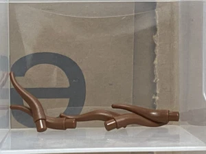 Lego Stck. - rotbraunes Rinderhorn, lang - Nr. 13564 - Stck 5 - Bild 1 von 1
