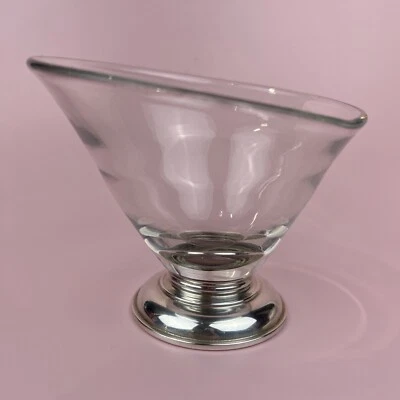 Tazón de tuerca de vidrio MCM vintage ~ plato de caramelo ~ base de plata de ley Foto 1 de 4