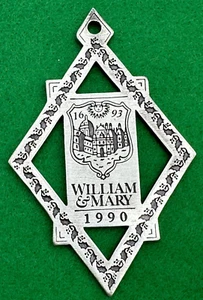 1990 College of William & Mary Pewter Ornament Williamsburg Virginia University - Picture 1 of 4