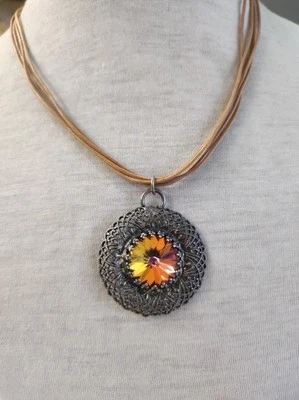 Collana cordini Pendente ciondolo metallo brunito e rivoli collana donna CB/99 - Immagine 1 di 4