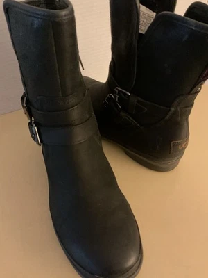 Botas femininas Ugg couro preto impermeável motociclista Simmens tamanho 7,5 Euro 38,5 - Imagem 1 de 4