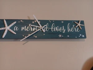 A Mermaid Lives Here 18" Wooden Wall Clock Starfish One-of-a-Kind - Picture 1 of 5