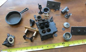 dollhouse accessories sewing machine stove iron clock cast iron pan metal items - Picture 1 of 14