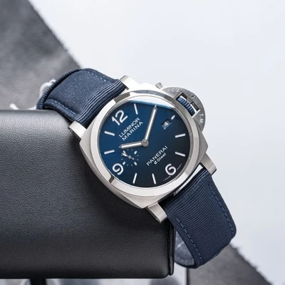 Panerai Luminor Marina Blu Profondo 44MM E-Steel Automatic Blue Dial PAM01157 - Image 1 of 4