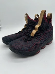 Size 11.5M/13W - Nike LeBron 15 New Heights 897648-300 Pre-Owned - Picture 1 of 6