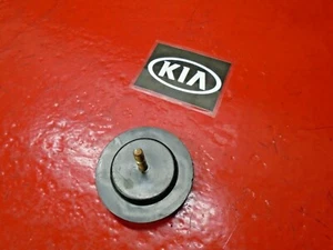09 10 KIA OPTIMA TRUNK SPARE TIRE HOLD TIE DOWN BOLT SCREW RETAINER OEM - Picture 1 of 3
