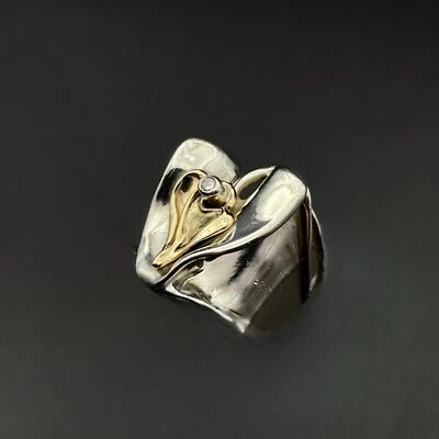 Anillo corazón plata esterlina oro amarillo de 14 quilates con acento de diamantes Israel Hagit Gorali Foto 1 de 4
