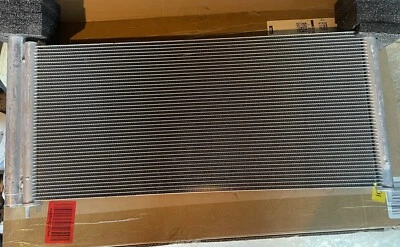 A/C Condenser Lexus CT200h 2011-2017 & Toyota Prius 2010-2015 1.8L 88460-47150 - Image 1 of 3
