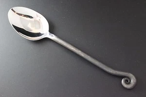 Pier 1 Imports 18/8 Stainless Silverware - Pii11 Fiddle Head - Soup Spoon 8" - Picture 1 of 2