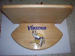 Helmet Minnesota Vikings display shelf for a Helmet - Picture 1 of 6