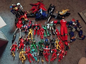 Power Ranger paquete masivo figuras vehículos principios de 2000 bandai - Imagen 1 de 9