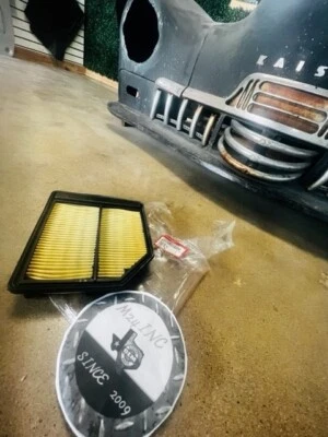 Genuine Honda Element Assembly Air Cleaner 17220-RNA-A00 - Image 1 of 2