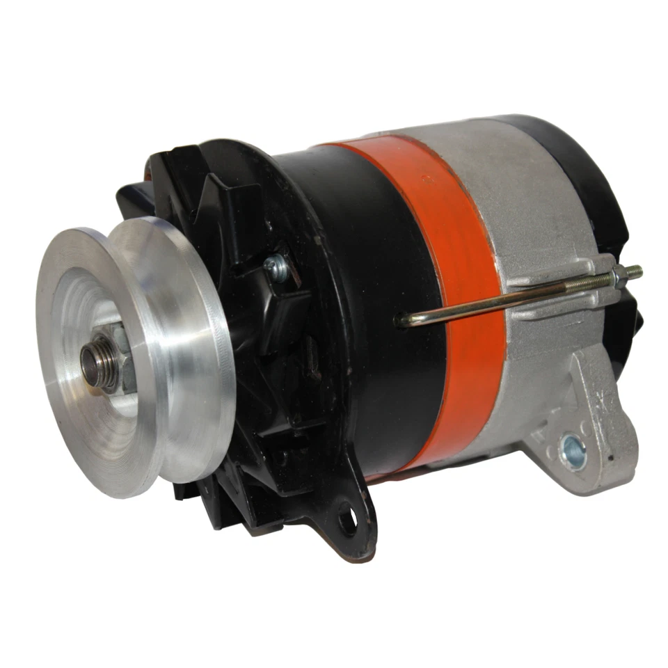 MTS Belarus 50/52 Lichtmaschine Dynamo 12V/ 700W mit Regler 🚜 4646.MTS50 - Bild 1 von 4