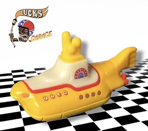 Hot Wheels The Beatles Submarino Amarillo HW Tiempo de Pantalla Genial Decoración de Acuario - Imagen 1 de 6