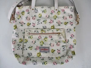 Cath Kidston Button Rose Reversable Crossbody Bag - Picture 1 of 18