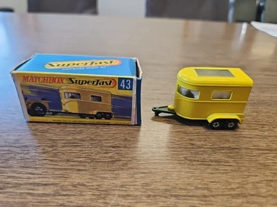 Matchbox Superfast 43 Pony Trailer WITH BOX - Image 1 of 4