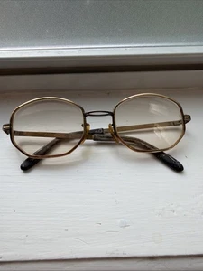Vintage Universal Eyeglass Frame 1/30 10K RGP Gold 135 Full Frames - Picture 1 of 9