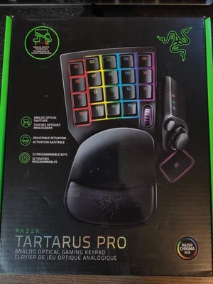 Razer Tartarus Pro (RZ07-03110100-R3U1) 32 Programmable Switches Gaming Keypad - Image 1 of 4