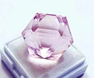 Pink Topaz Fancy Cut 50.40 Ct Certified Loose Gemstone With Free Gift - Image 1 of 4