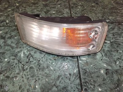 88-89 OEM Acura Integra 045-3800 bumper driver corner turn signal light lamp FL - Image 1 of 4