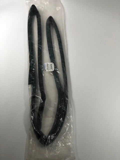 2007-2018 Jeep Wrangler Door Weatherstrip Front Passenger OEM Mopar 55395274AU Foto 1 de 4