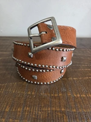 American Eagle Outfitters Women's Belt Size Medium - Image 1 of 4