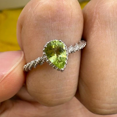 925 Sterling Silver Ring 6x4mm Natural Peridot Gemstone Zircon Bridal Jewelry - Image 1 of 4