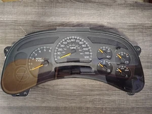 GM Instrument Cluster Part# 15114649 2003-2005 Chevy Truck Sierra Tahoe Yukon - Picture 1 of 12