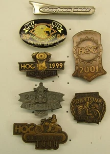 Lote de 7 pines semanales coleccionables para motocicletas y motocicletas Harley Davidson grupo HOG - Imagen 1 de 5
