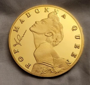 Moneda de Oro Madonna Firmada Actriz de Hollywood Kiss Britney Vintage Álbum Cubierta Gay - Imagen 1 de 20