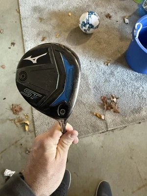 Mizuno ST-Z 230 3 Wood With HZRDUS Green Shaft Stiff - Image 1 of 4