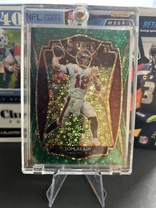 2020 Panini Select Premier Level 1/5 Green Disco Prizm Tom Brady Tampa Bay Bucs - Bild 1 von 2