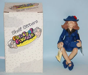 "Born to Shop, Blue"" Sitter ""Family of Friends"" de Diana Manning" - Imagen 1 de 11
