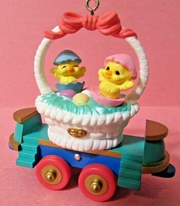 Hallmark Spring Easter Ornament 1999 coche plataforma sin caja - Imagen 1 de 5