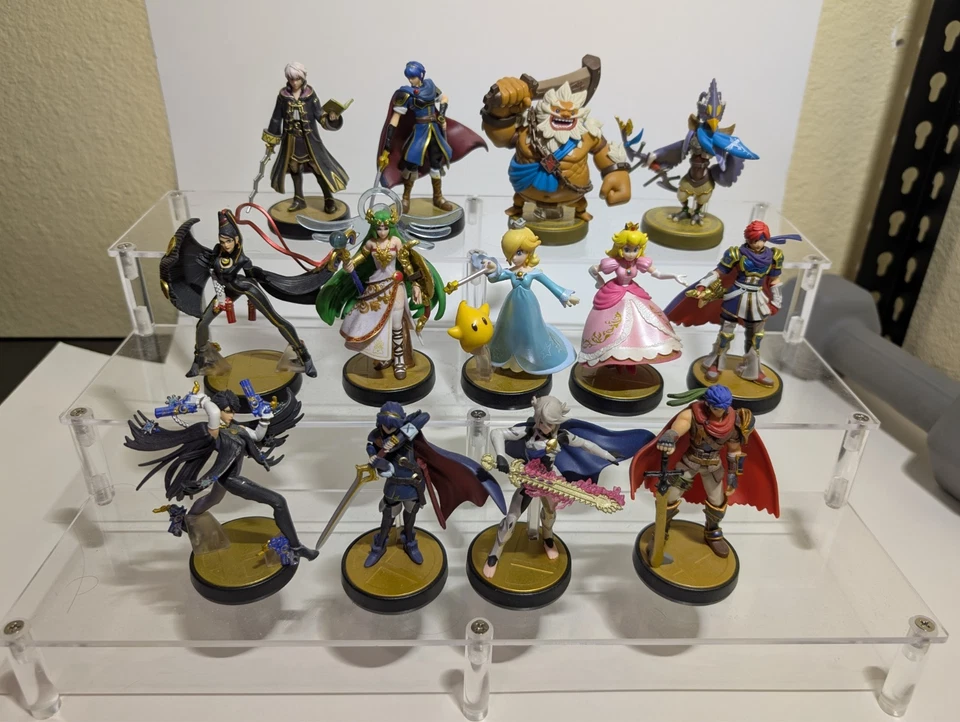 13 Amiibo Lot - Smash Bros. - Breath of the Wild - Fire Emblem - Nintendo Switch - Image 1 of 1