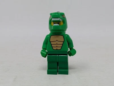 LEGO Minifigure LIZARD MAN - Series 5 - Image 1 of 4
