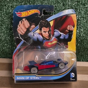 Hot Wheels Superman Man of Steel Car DC Comics - CFT33 NRFP Blue/Red 1:64 - Picture 1 of 6