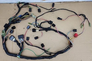 Conjunto de arnés de cables Yamaha 225/250 HP 1995-1996 61A-82590-03-00 02 - Imagen 1 de 11