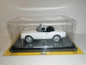 ALFA ROMEO GIULIETTA SPIDER 1961 QUATTRORUOTE SCALA 1/24 - Foto 1 di 1