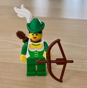 Lego Forestwoman Minifigure cas319 Castle Forestmen 6071 Quiver RARE - Picture 1 of 3